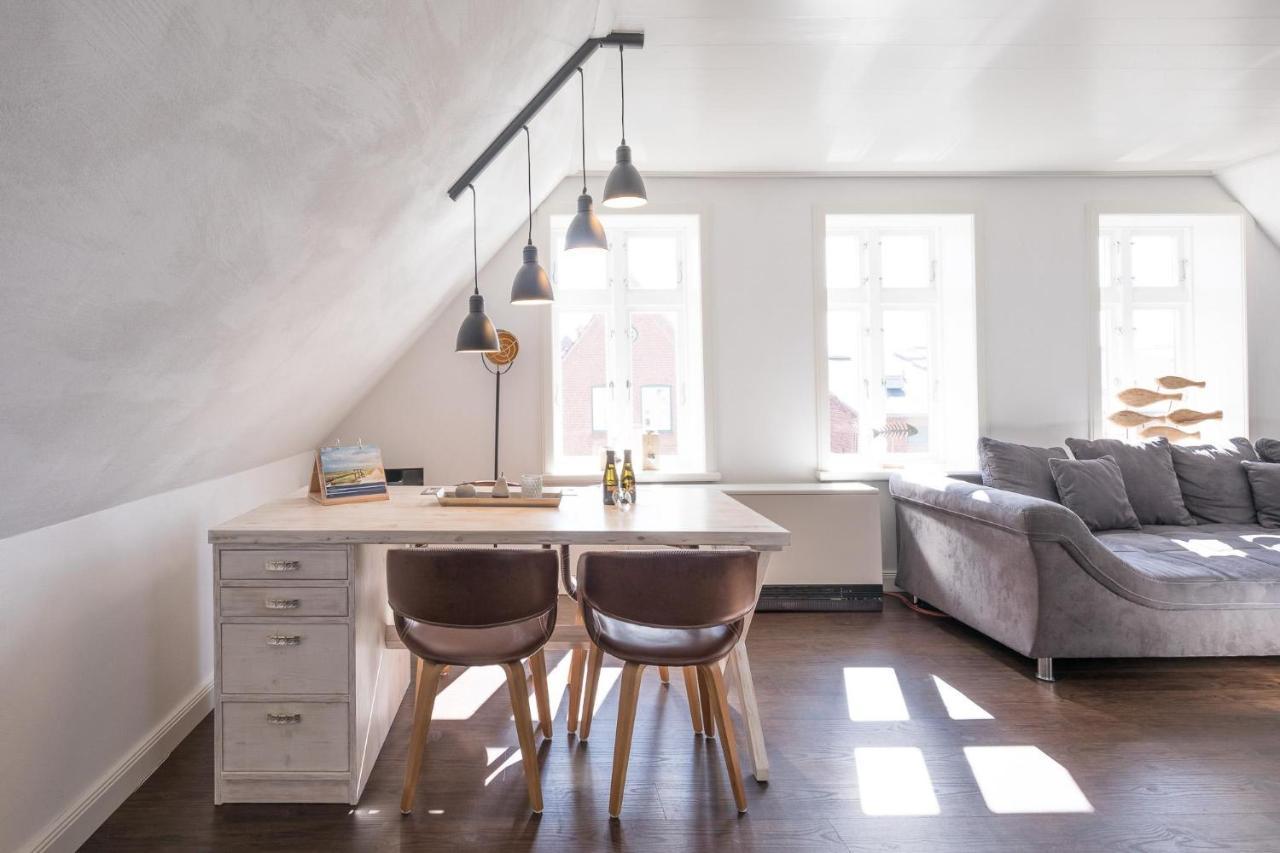 Apartmenthaus Theodor Storm - Unter Sternen Husum  Ngoại thất bức ảnh